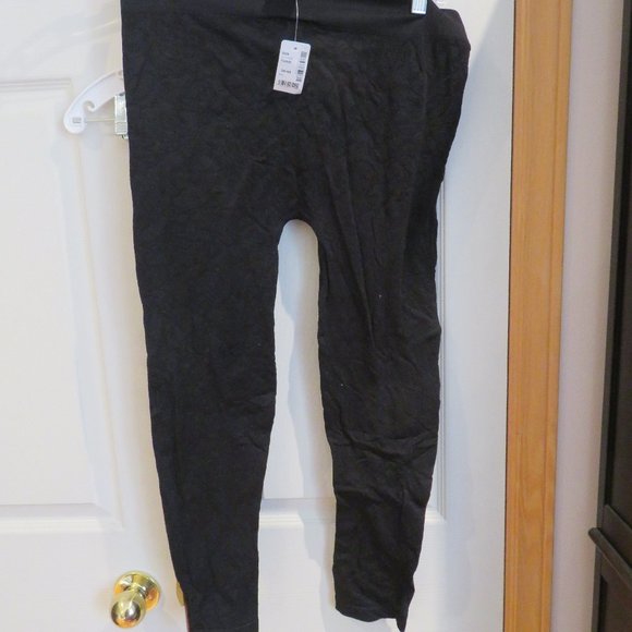 BNWT footless tights, black with a slight flower e